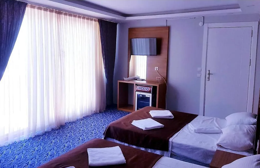 Lavin Garden Hotel-1